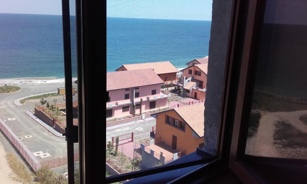 Apartment Nucu I Constanţa Buitenkant foto